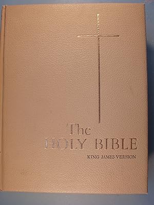 Image du vendeur pour The Holy Bible Containing The Old And New Testaments In The Authorized King James Version mis en vente par PB&J Book Shop