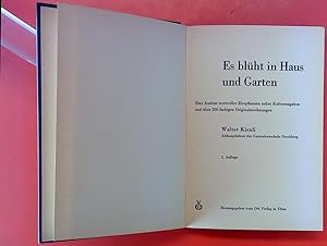 Immagine del venditore per Es blht in Haus und Garten venduto da biblion2