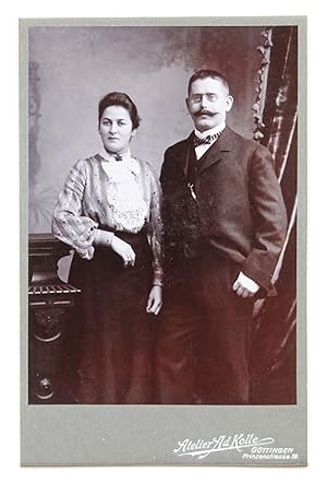 Seller image for Kabinettfoto Standportrt Ehepaar um 1900 for sale by Versandantiquariat Hsl