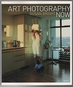 Imagen del vendedor de ART PHOTOGRAPHY NOW a la venta por Brian Cassidy Books at Type Punch Matrix