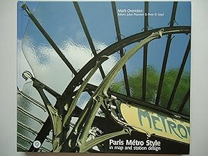 Image du vendeur pour PARIS MTRO STYLE in Map and Station Design mis en vente par GfB, the Colchester Bookshop