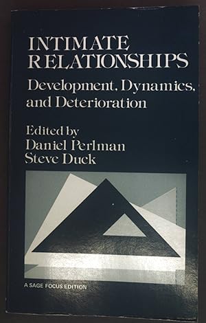 Seller image for Intimate Relationships: Development, Dynamics and Deterioration (Sage Focus Editions) for sale by books4less (Versandantiquariat Petra Gros GmbH & Co. KG)