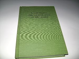 Bild des Verkufers fr The Tragic Fate of Hungary: A Country Carved Up Alive at Trianon. Translated from the french original: Les destins dramatiques de la Hongrie, Paris 1971. zum Verkauf von Der-Philo-soph