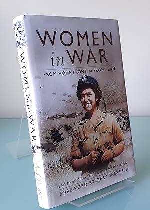 Imagen del vendedor de Women in War: From Home Front to Front Line a la venta por Dandy Lion Editions
