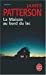 Image du vendeur pour La Maison Au Bord Du Lac (Ldp Thrillers) (French Edition) [FRENCH LANGUAGE - Soft Cover ] mis en vente par booksXpress