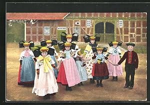 Bild des Verkufers fr Ansichtskarte Volkstrachten aus Schaumburg-Lippe, Kinder tanzen Ringel-Reihen zum Verkauf von Bartko-Reher