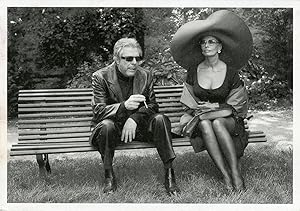 "Marcello MASTROIANNI et Sophia LOREN" Carte postale originale / Photo Constant Anée (Editions HA...