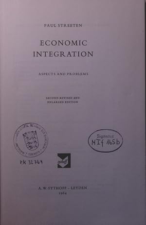 Imagen del vendedor de Economic integration aspects and problems a la venta por Antiquariat Bookfarm