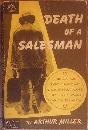 Immagine del venditore per Death of a Salesman: Certain Private Conversations in Two Acts and a Requiem (Compass Books) venduto da The Book House, Inc.  - St. Louis