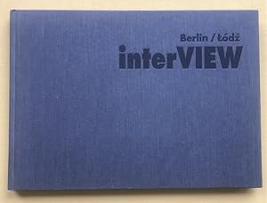 Immagine del venditore per interVIEW 1-7. Lodz / Berlin. Ein Ausstellungsprojekt im Artists' Museum, ul. Tylna 14, 90-324 Lodz, Juni 1992 - Juni 1993. venduto da Antiquariat Cassel & Lampe Gbr - Metropolis Books Berlin