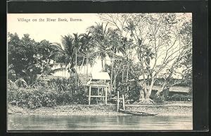 Ansichtskarte Burma, Village on the River Bank