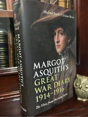 Image du vendeur pour Margot Asquith's Great War Diary 1914-1916: The View From Downing Street. mis en vente par Time Booksellers