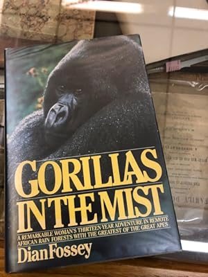 Seller image for GORILLAS IN THE MIST for sale by John K King Used & Rare Books