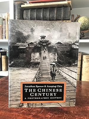 Bild des Verkufers fr The Chinese Century. A Photographic History. zum Verkauf von Antiquariat Seibold
