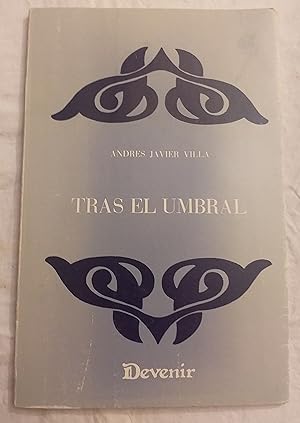 Imagen del vendedor de Tras el umbral. a la venta por Aaromadelibros