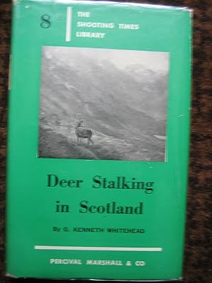 Immagine del venditore per Deer Stalking in Scotland venduto da Tiger books