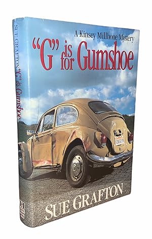 "G" is for Gumshoe: A Kinsey Millhone Mystery (Kinsey Millhone Alphabet Mysteries, 7)