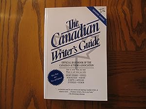 Bild des Verkufers fr The Canadian Writer's Guide - Offical Handbook of the Canadian Authors Association zum Verkauf von Clarkean Books