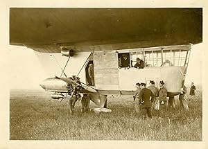 "NACELLE DU DIRIGEABLE ZODIAC à ORLY 1931" Photo de presse originale G. DEVRED Agence ROL Paris (...