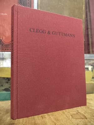 Bild des Verkufers fr Clegg & Guttmann : collected portraits, Katalog zur Ausstellung "Clegg & Guttmann", Wrttembergischer Kunstverein Stuttgart, 20. Juli bis 04.September 1988, zum Verkauf von Antiquariat Orban & Streu GbR