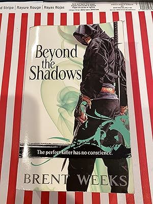 Imagen del vendedor de BEYOND THE SHADOWS the night trilogy book 3 a la venta por Happy Heroes