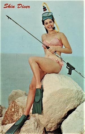 Image du vendeur pour pinup postcard: Skin Diver mis en vente par Mobyville