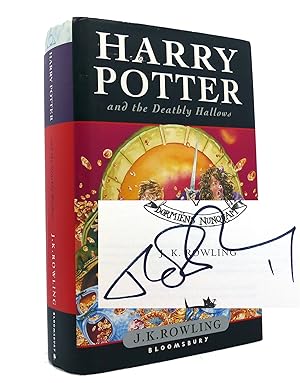 Bild des Verkäufers für HARRY POTTER AND THE DEATHLY HALLOWS Signed 1st UK zum Verkauf von Rare Book Cellar