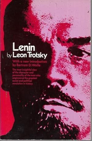 Imagen del vendedor de Lenin: Notes for a Biographer a la venta por Bookfeathers, LLC