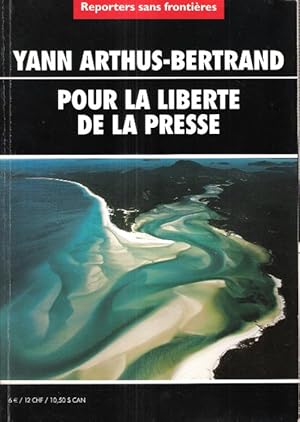 Pour La liberté de La Presse . Mai 2002