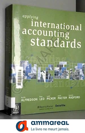 Immagine del venditore per Applying International Accounting Standards venduto da Ammareal