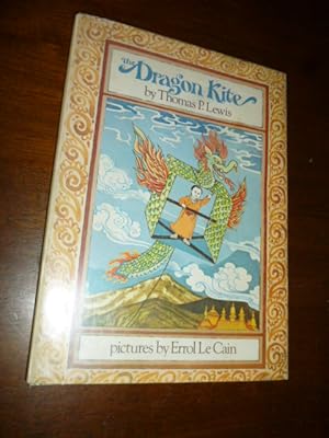 Imagen del vendedor de The Dragon Kite a la venta por Gargoyle Books, IOBA