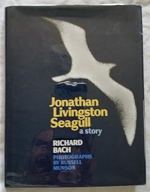 Image du vendeur pour Jonathan Livingston Seagull mis en vente par Cross Genre Books