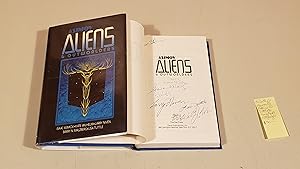 Seller image for Isaac Asimov's Aliens And Outworlders: Signed for sale by SkylarkerBooks