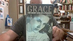 Seller image for Grace: The Secret Lives of a Princess for sale by Smokey