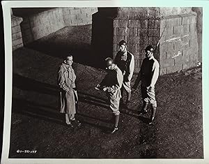 Image du vendeur pour Sirocco 8 X 10 Still 1951 Humphrey Bogart, Marta Toren, Lee J. Cobb mis en vente par AcornBooksNH