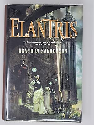 Imagen del vendedor de Elantris a la venta por Cross Genre Books