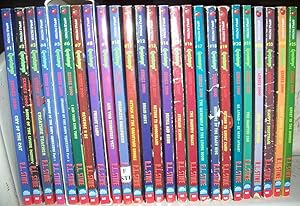 Goosebumps Series 2000 Set of Books 1-25