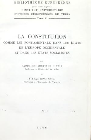 Seller image for LA CONSTITUTION. for sale by Livraria Castro e Silva