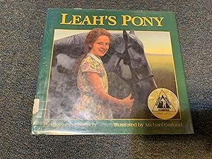 Bild des Verkufers fr Leah's Pony zum Verkauf von Betty Mittendorf /Tiffany Power BKSLINEN