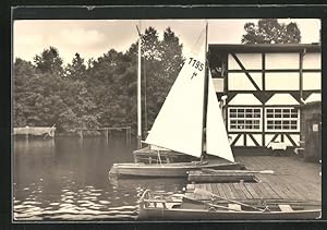 Image du vendeur pour Ansichtskarte Wusterhausen a.d. Dosse, am Bootshaus der BSG Empor mis en vente par Bartko-Reher