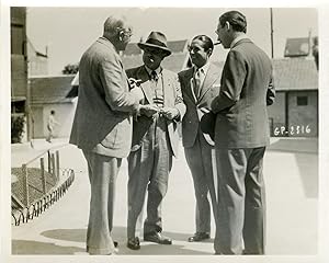 "Robert T. KANE, Yves MIRANDE, André DAVEN et Alexander KORDA" Photo de presse originale PARAMOUN...