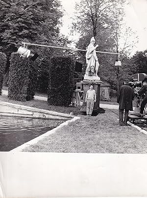 Imagen del vendedor de Last Year at Marienbad (Original photograph of Alain Resnais on the set of the 1961 French film) a la venta por Royal Books, Inc., ABAA