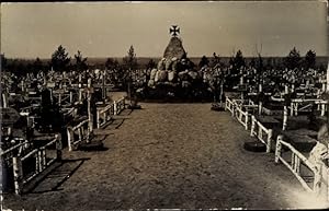 Bild des Verkufers fr Foto Ansichtskarte / Postkarte Deutscher Soldatenfriedhof, Denkmal, 60. Reserve Division, 1. WK, 1916 zum Verkauf von akpool GmbH