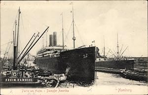 Ansichtskarte / Postkarte HAPAG Dampfer Amerika, Passagierschiff im Hamburger Hafen