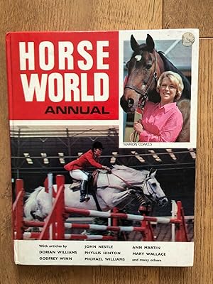 Image du vendeur pour HORSE WORLD ANNUAL mis en vente par Happyfish Books