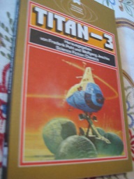 Seller image for Titan 3 Klassische Science Fiction-Erzhlungen for sale by Alte Bcherwelt