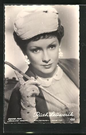 Bild des Verkufers fr Ansichtskarte Schauspielerin Ruth Leuwerik in dem Film Knigliche Hoheit zum Verkauf von Bartko-Reher
