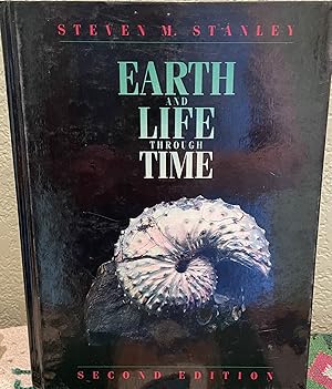 Image du vendeur pour Earth and Life Through Time mis en vente par Crossroads Books