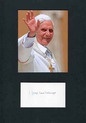 Joseph Kardinal Ratzinger Autograph | signed cards / album pages
