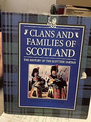 Image du vendeur pour clans and famlies of scotland mis en vente par A.C. Daniel's Collectable Books